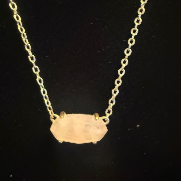 Retired Kendra Scott Ever Necklace 14K Gold Plated Rose Quartz w/ Dustbag - Picture 10 of 12